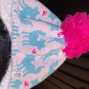 Pink north face hat 0-6 month